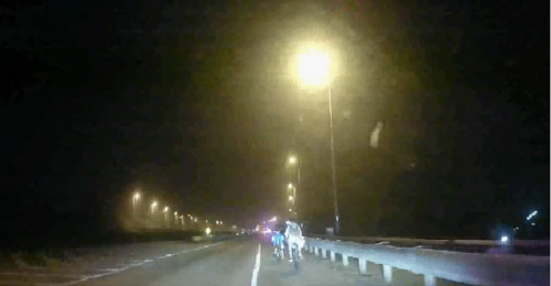 屏東市三兄妹騎單車去恆春尋親　警方國道麟洛段攔下帶回