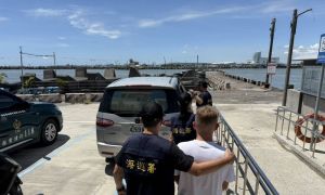 準備搭船到小琉球！男子被查出通緝身分　海巡當場逮捕