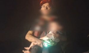 2歲童脫困！屏東漏夜支援花蓮救55人 防第3波潰堤暫回指揮站