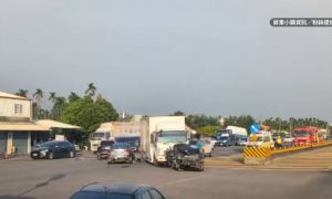 快訊》屏東戰備跑道南下路段多車事故！3人送醫、事故仍在排除中