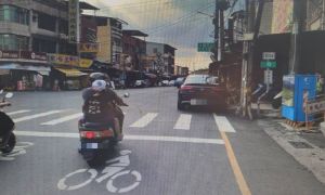 屏東萬巒轎車撞賓士車肇逃！駕駛稱「太累睡著」滑行撞車
