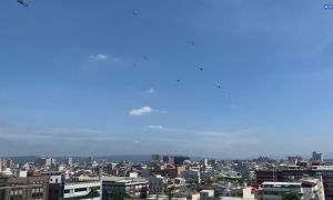 罕見》數十台阿帕契直升機飛越屏東 民眾紛紛PO網