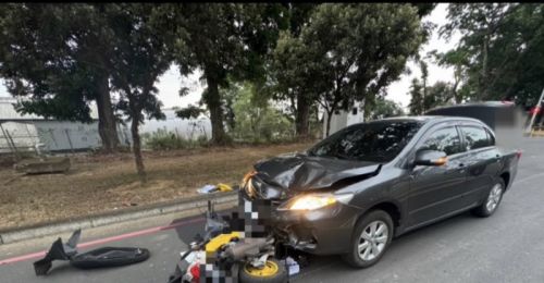 屏科大校園車禍！機車與轎車路口碰撞　男學生骨折送醫