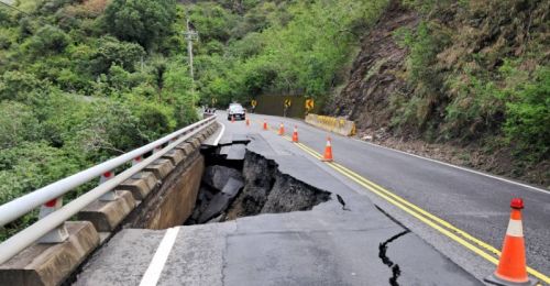 屏東獅子台9線路基掏空封南下車道　最快明晚恢復正常通行