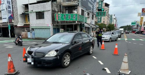 屏東市瑞光路驚險事故！學生騎單車遭轎車撞　頭部受傷送醫