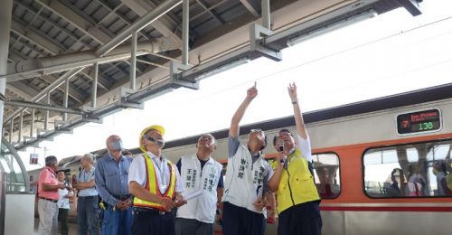 屏東車站漏水十年未解！立委與台鐵會勘　台鐵將增設遮雨棚