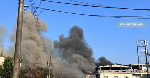 快訊》屏東長治繁華地區火警！濃煙直竄天際　消防現場搶救中
