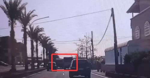 影音》屏東市曳引車、小貨車事故！1人受傷送醫 肇事原因待釐清